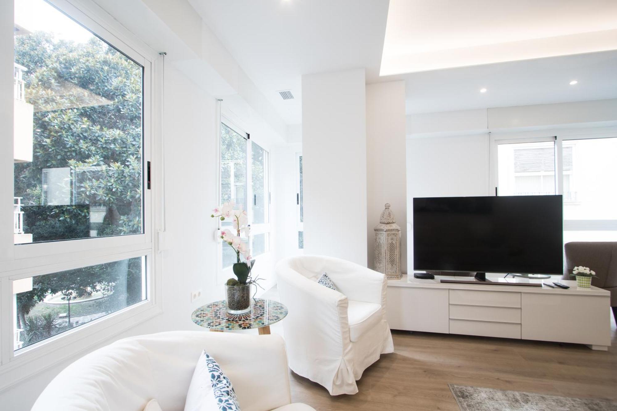 אליקאנטה 4 Bedroom/3 Baths W/ Ac In Near Beach! מראה חיצוני תמונה